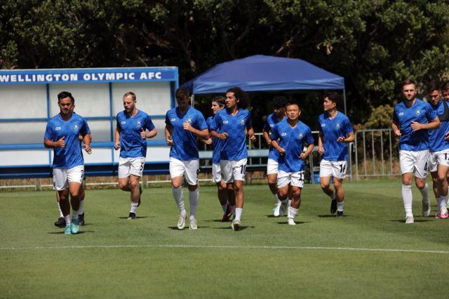 开云百家乐-周通留洋首秀染黄 首发出战助奥克兰城战平对手