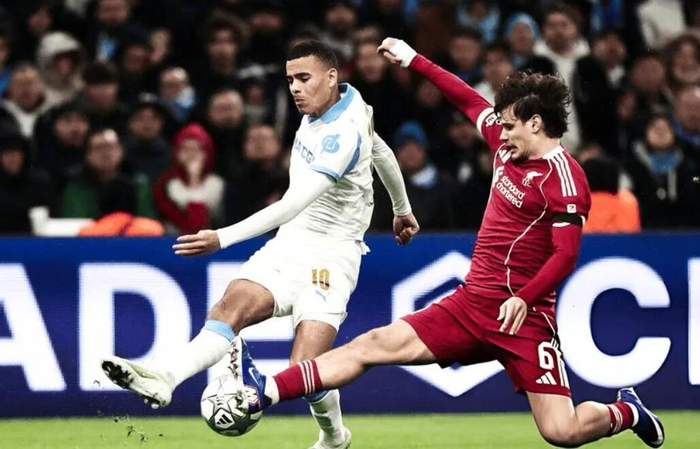 开云APP-利物浦欧冠两负非五大联赛球队，0比3不敌马赛|加拉塔萨雷|埃因霍温|赛季_新浪体育_新浪新闻