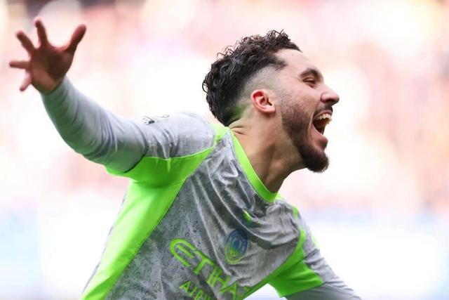 开云真人-TA：谢尔基在比赛中踢得自由而华丽，这正是枪手所缺少的特质